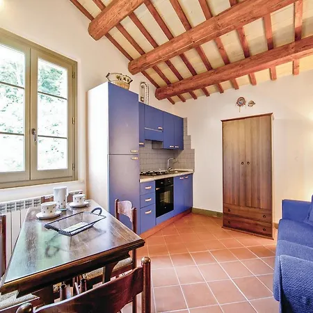 Feriehus Seven-bedroom Holiday In Ap *