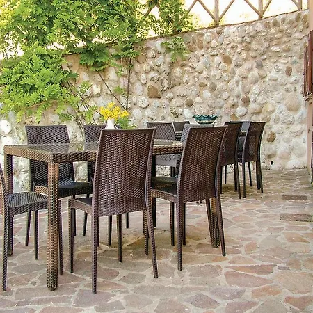 Seven-bedroom Holiday In Ap Feriehus *